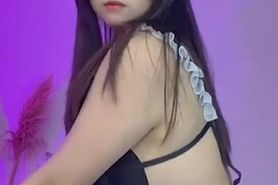 Sexy Chinese Teen Striptease