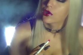 Sexy Smoking Sluts 2