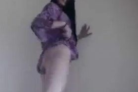 Hot arab giving an oriental tease on webcam, rocking hips and cute ass