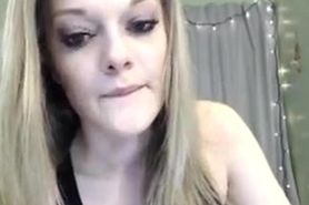 Sexy College Girl Plays With Her Pussy On Webcam