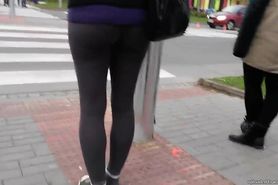 Super hot ass in extremely tight leggings