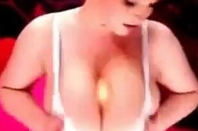 Huge boobs buty