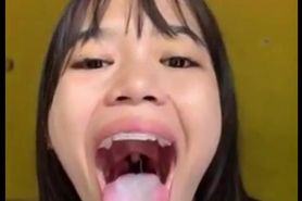 Filipina Sexy Sloppy Mouth II