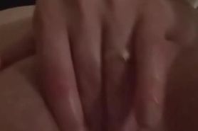 Amateur Wife Pussy Play and Masturbate