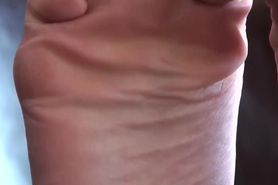 Cute Asian Girl Feet Soles Toe Wiggle & Spreading