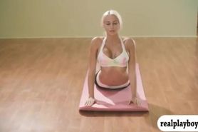 Hot yoga session with big tits blonde coach Khloe Terae