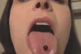 TongueFetish_Megan