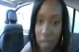 Hot black chick fucked in a car