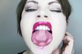 Hot Pink and Wet - Vivi's long tongue