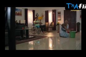Sharanya Jit Kaur Butt,  Breasts Scene  in Palang Tod Zaroorat