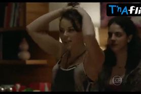 Paolla Oliveira Lesbian Scene  in Felizes Para Sempre?