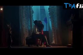 Divya Agarwal Sexy Scene  in Ragini Mms Returns