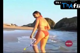 Tabata Jalil Bikini Scene  in Venga La Alegria