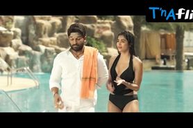 Pooja Hegde Sexy Scene  in Dj