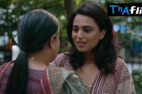 Swara Bhaskar Sexy Scene  in Bhaag Beanie Bhaag