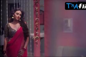 Swara Bhasker Sexy Scene  in Rasbhari