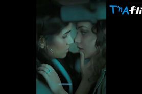 Nithya Menon Lesbian Scene  in Breathe: Into The Shadows