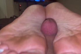 who is this footjob?