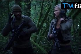 Summer Rae Sexy Scene  in The Marine 4: Moving Target