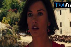 Catherine Zeta-Jones Sexy Scene  in Ocean'S Twelve