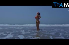 Manvi Chugh Lesbian,  Butt Scene  in Love In Goa