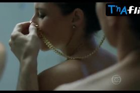 Paolla Oliveira Lesbian Scene  in Felizes Para Sempre?