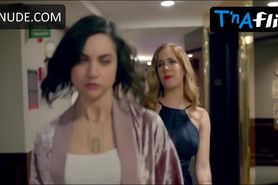 Carmen Aub Sexy Scene  in Escuela Para Seductores