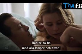 Amanda Jansson Breasts Scene  in Tunna Bla Linjen