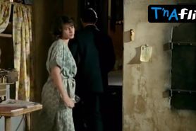 Marina Golovine Breasts Scene  in Maigret