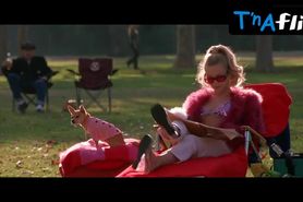 Reese Witherspoon Breasts,  Bikini Scene  in Legally Blonde