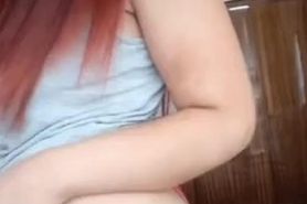 Bulgarian girl masturbating for cam