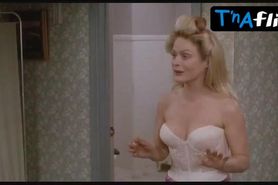 Beverly D'Angelo Sexy Scene  in Man Trouble