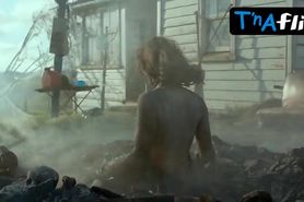 Lucy Lawless Nude Scene  in Ash Vs Evil Dead