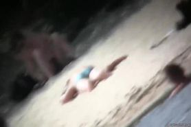 Beach voyeur vid of hippy blonde chick nude sunbathing