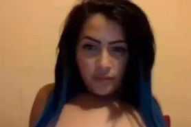 Stunning chick live nude show
