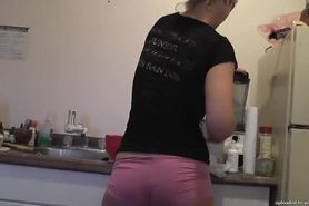 Sexy Butt in kitchen :)