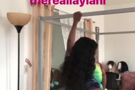 Onlyfans @thereallaylani twerking GO SUBSCRIBE