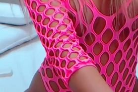 What Do You Think Of Her Body Net?