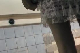 The lengthy legged teenie up petticoat on video