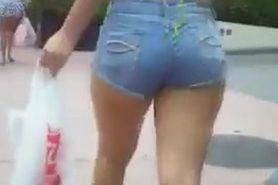 Hot chick mini shorts