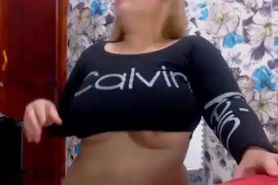 Hot Chunky Girl Cumming On Web Cam