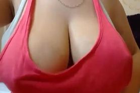 Huge heavy boobs babe on webcam