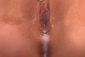 Slut's pierced pussy squirting cum on livecam