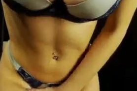 Busty amateur live s tease pussy on cam