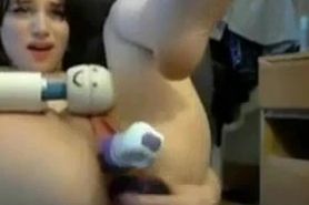 Cute webcam girl triple fuck toy play