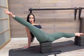 Yoga Splits