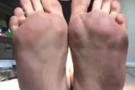 latina goddess dirty toe spreading