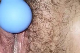 Natural squirting pussy