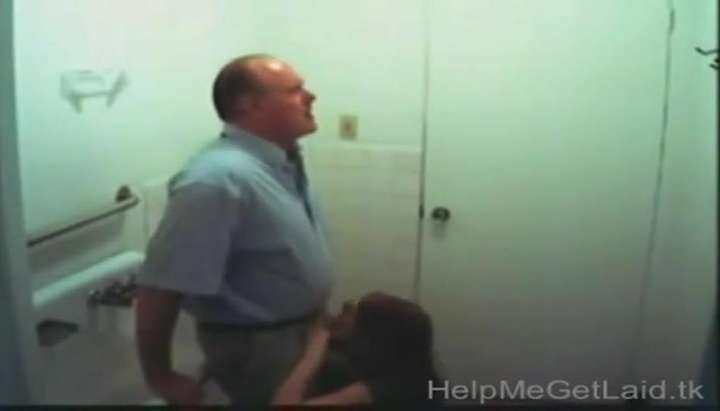 Real Teachers Fucking Their Students - REAL TEACHER AND STUDENT CAUGHT ON HIDDEN CAMERA - Tnaflix.com