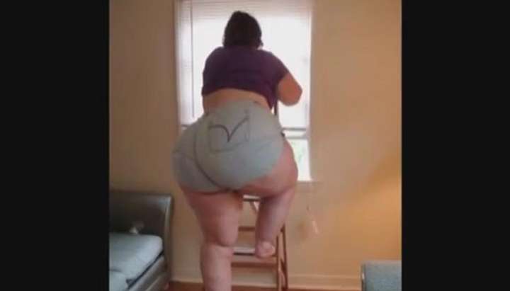 Horny phat ass naughty slut at home on camera - Tnaflix.com